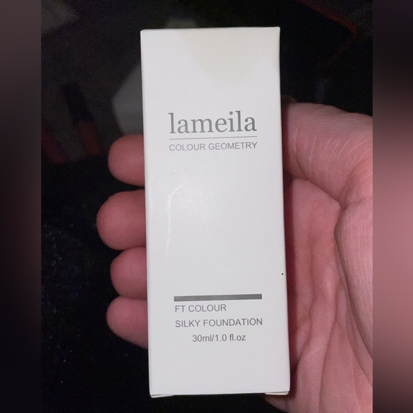 Make up bundle - Picture 3 of 8